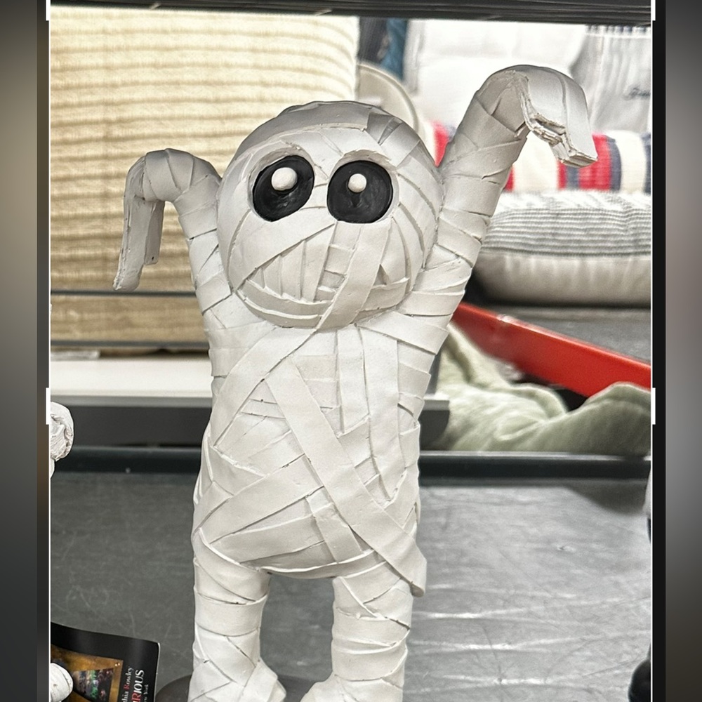Marvin the Mummy. NEW WITH TAGS